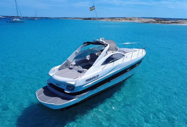 Pershing 37 | Tanit