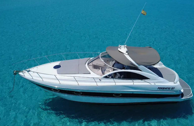 Pershing 37 | Tanit