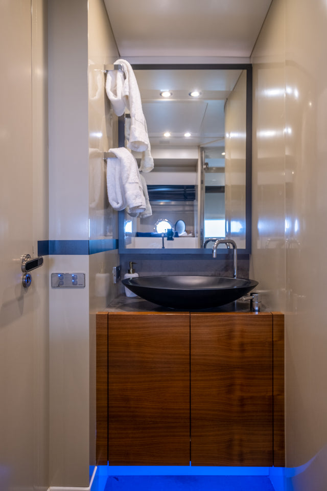 CANADOS 90 FUNKY TOWN – 2025