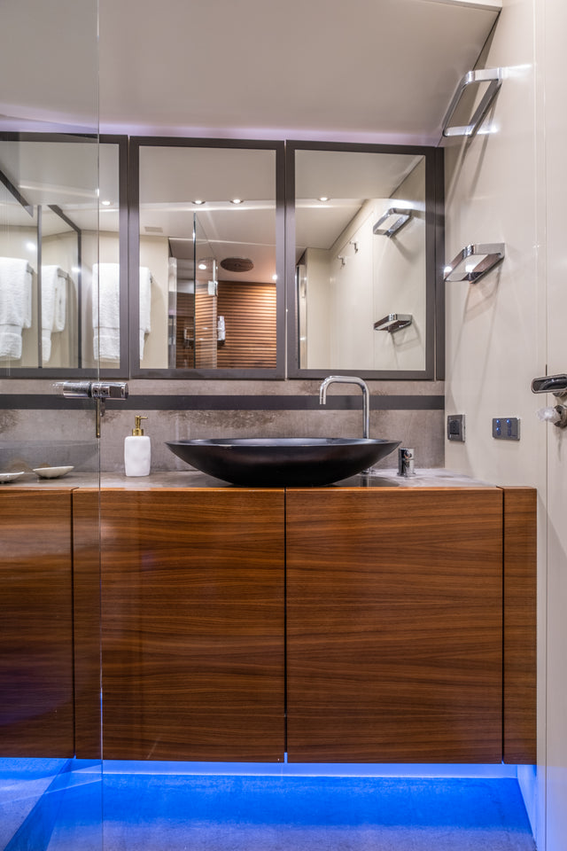 CANADOS 90 FUNKY TOWN – 2025