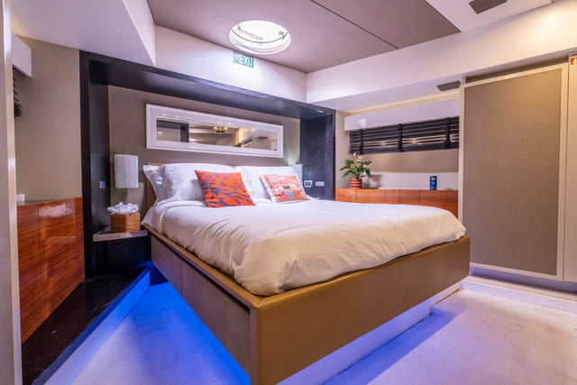 CANADOS 90 FUNKY TOWN – 2025